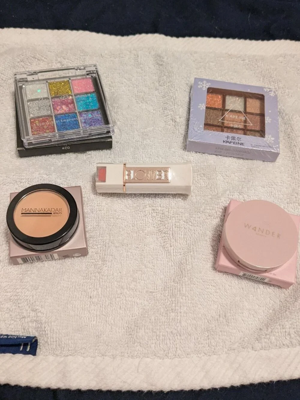 NIB bundle of 5 face products for face, eyes and lips